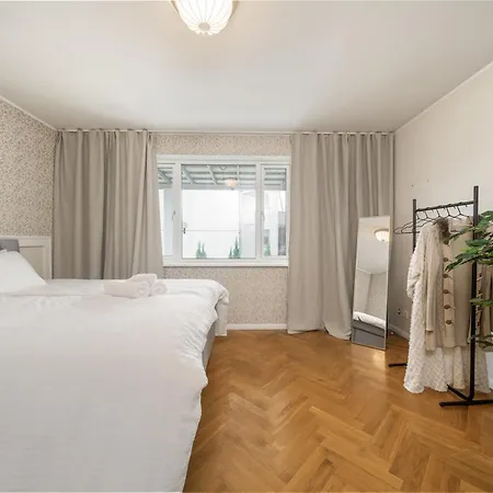 아파트 Jakobsoni 1937