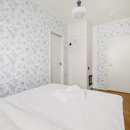 Jakobsoni 1937 아파트