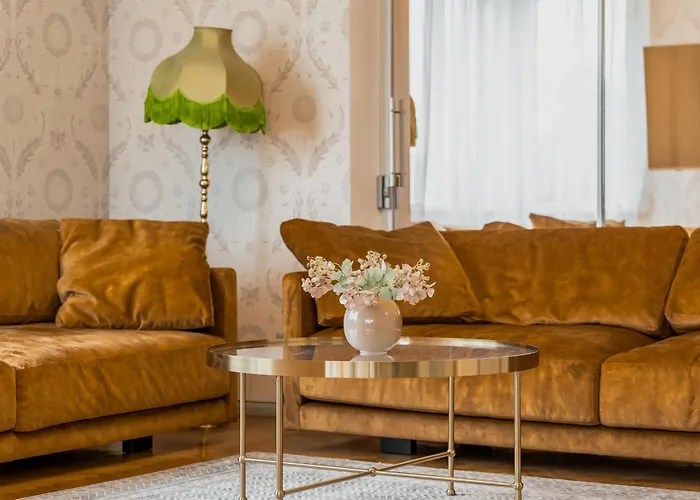 Apartment Jakobsoni 1937 *